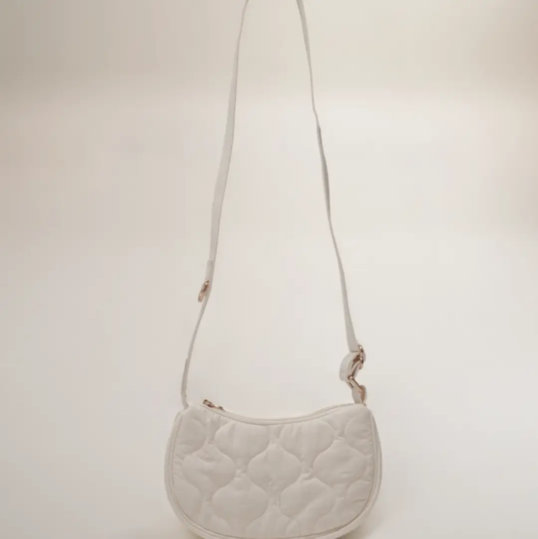 By Teddy Marshmallow | the Quilted Walking Bag