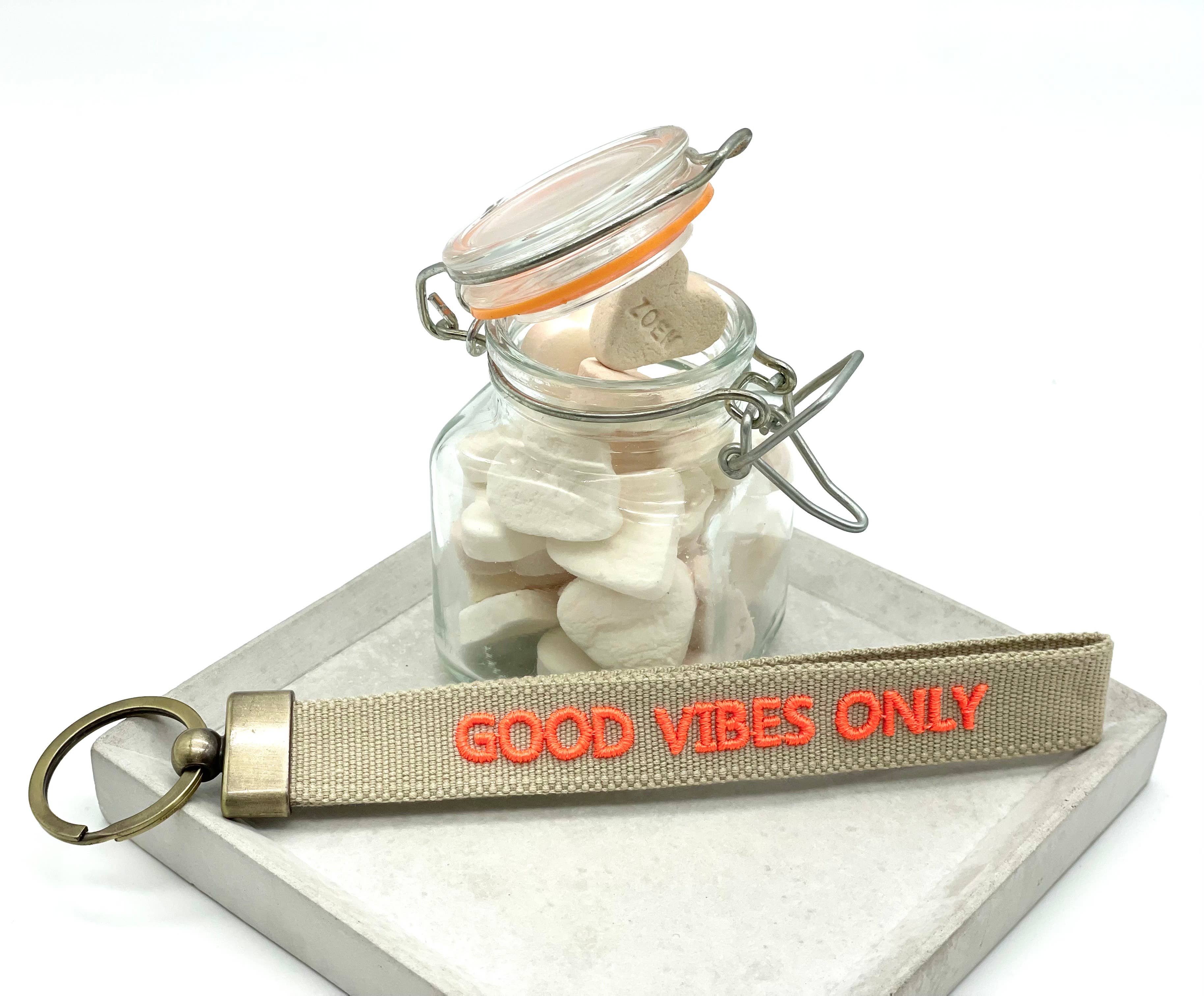 GOOD VIBES ONLY woven embroidered keychain keychain
